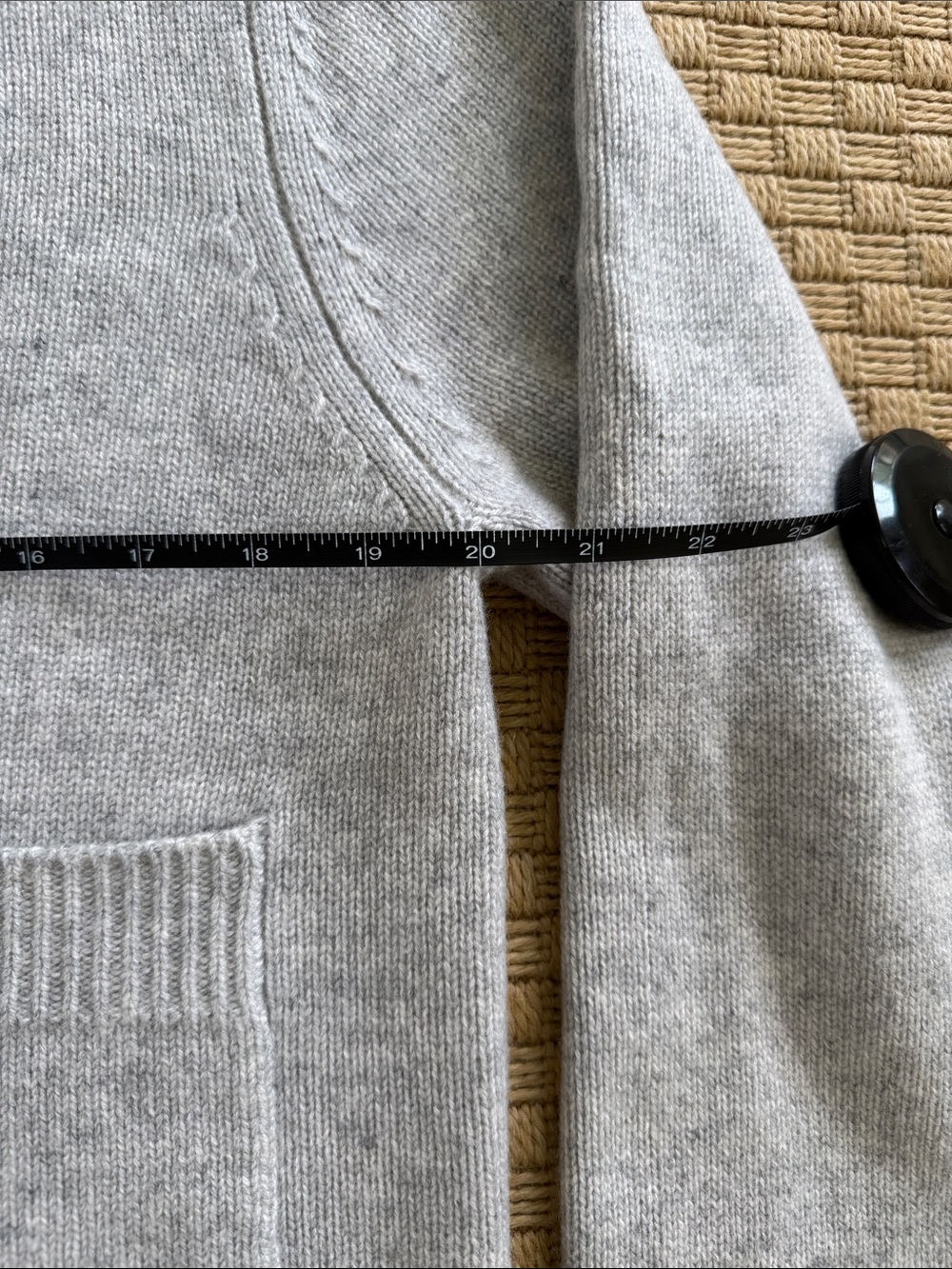 Alice Walk The Cashmere Cardigan Small - Picture 3 of 5